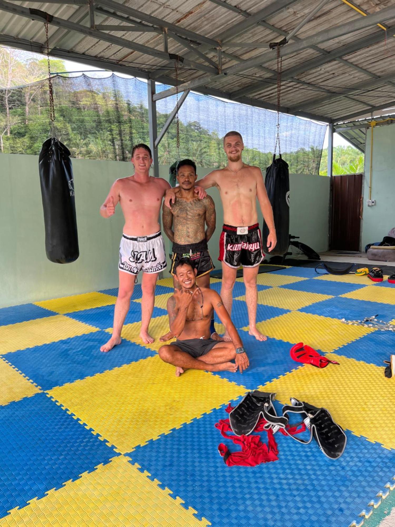At Thara Aonang Villa Ao Nang Exteriör bild
